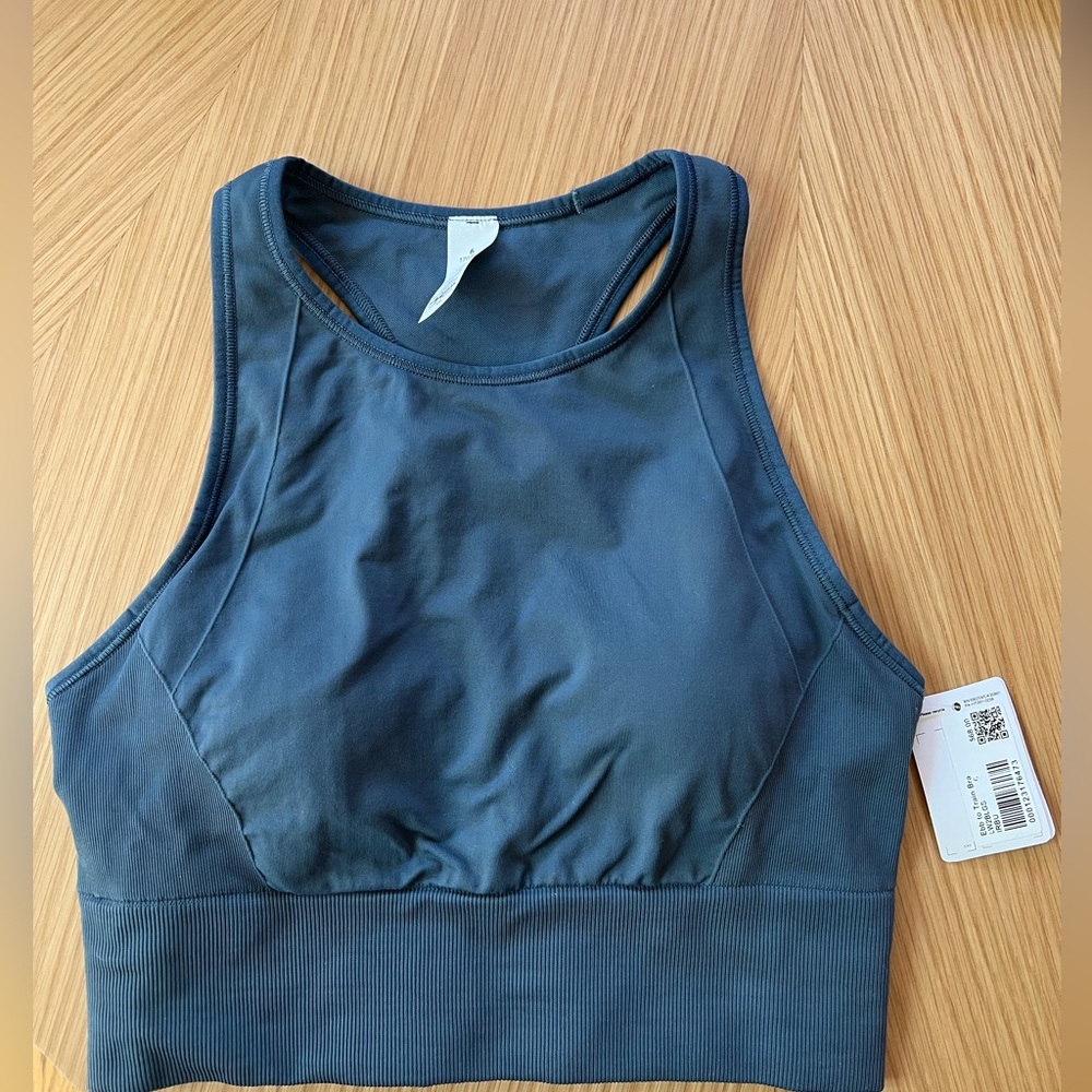 Lululemon Ebb to Train Bra size 6 new with tags